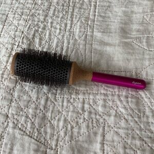 Dyson Pink Hair Brush